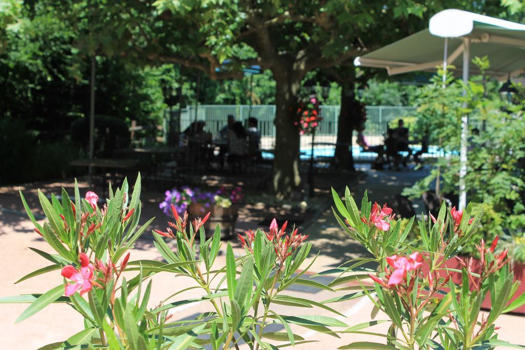 Hotel Restaurant Le Moulin De Saint Verand Екстер'єр фото
