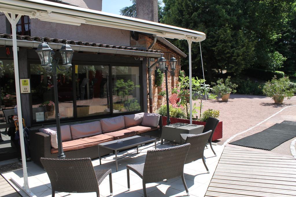 Hotel Restaurant Le Moulin De Saint Verand Екстер'єр фото