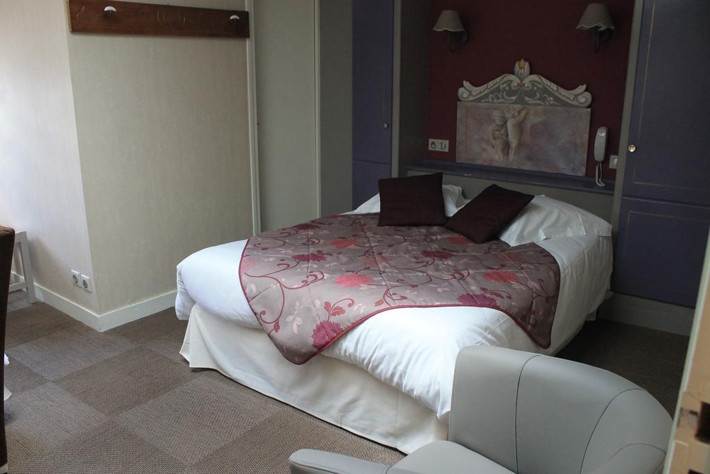 Hotel Restaurant Le Moulin De Saint Verand Екстер'єр фото